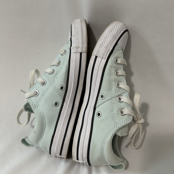 Converse All Star women’s size 5 - Picture 4 of 11